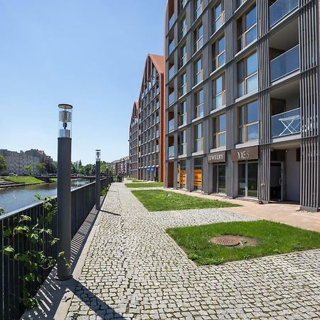 Unique Motlawa Riverbank Apartment Gdańsk Exteriör bild