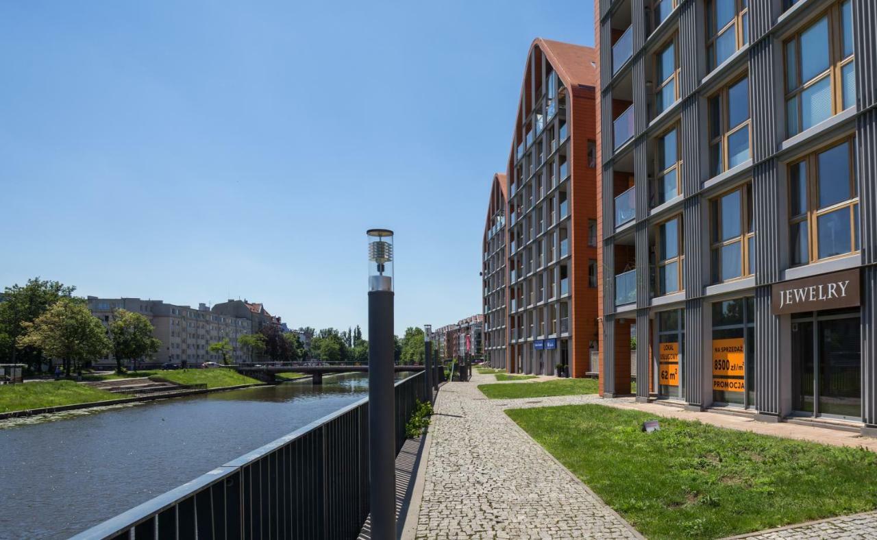 Unique Motlawa Riverbank Apartment Gdańsk Exteriör bild