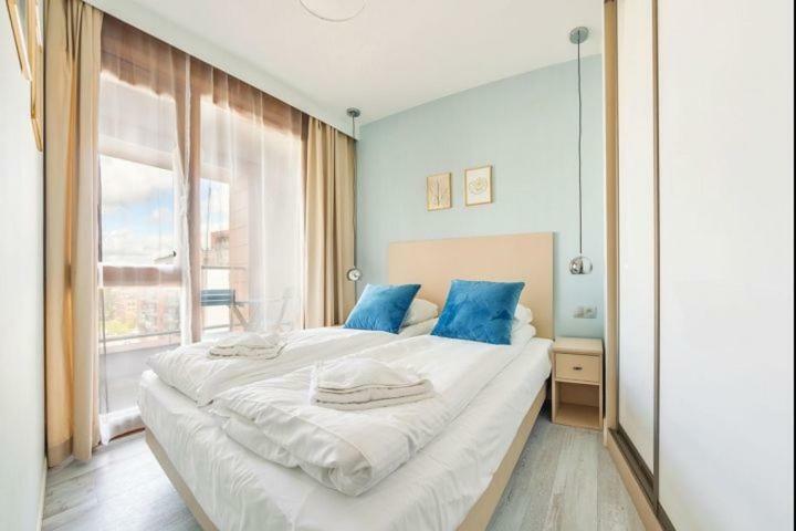 Unique Motlawa Riverbank Apartment Gdańsk Exteriör bild